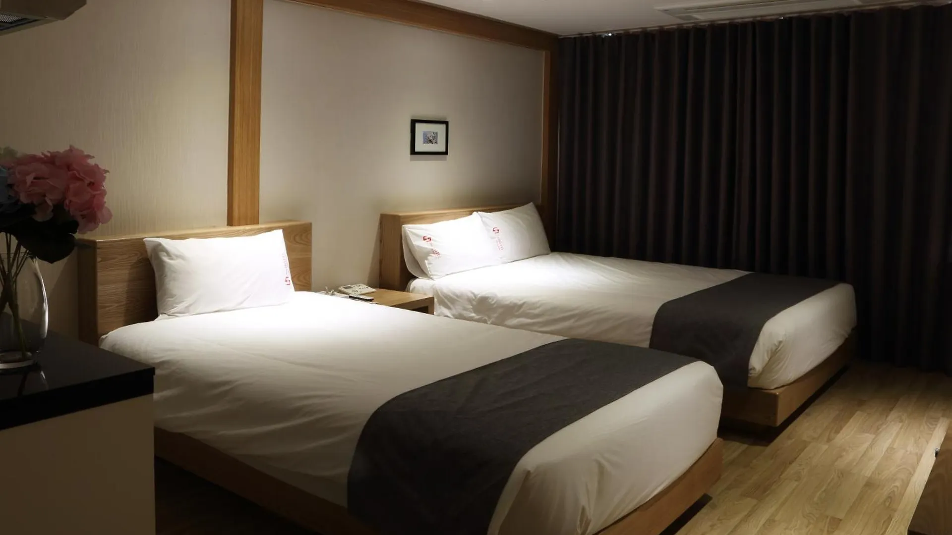 Incheon The Hotel Yeongjong