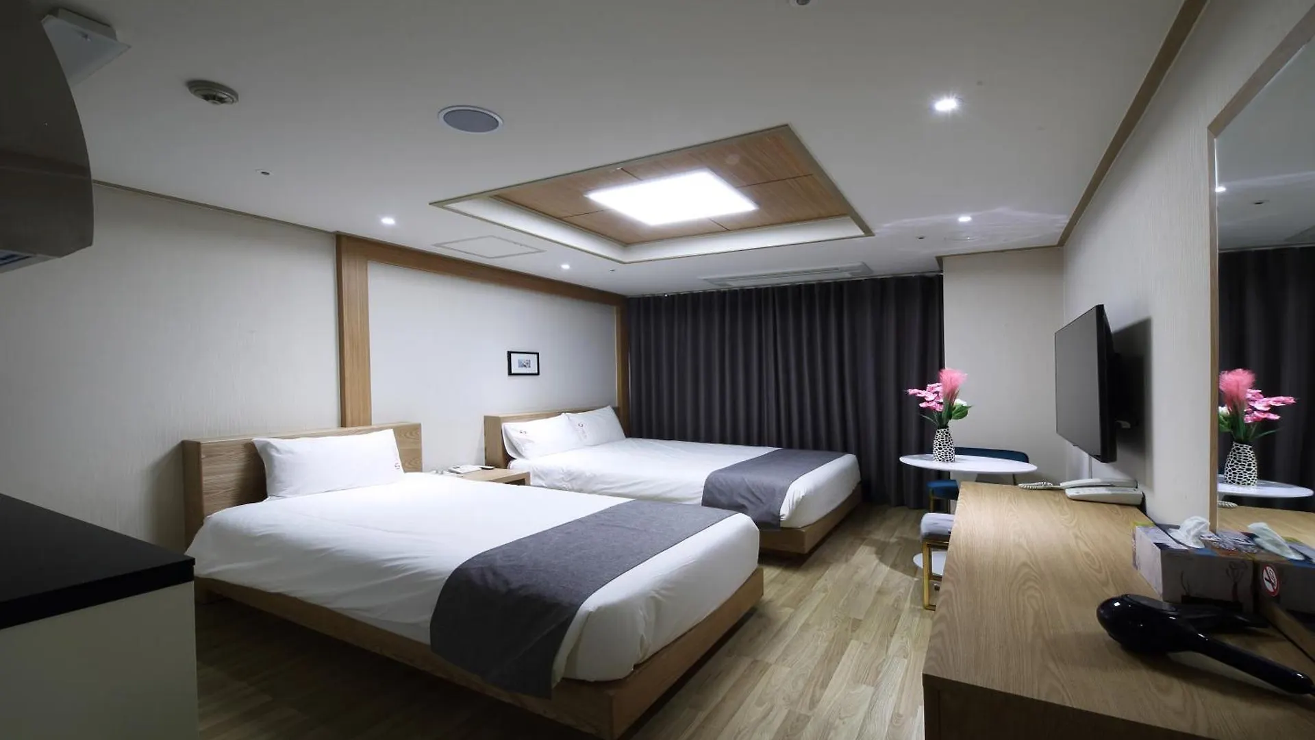 Incheon The Hotel Yeongjong