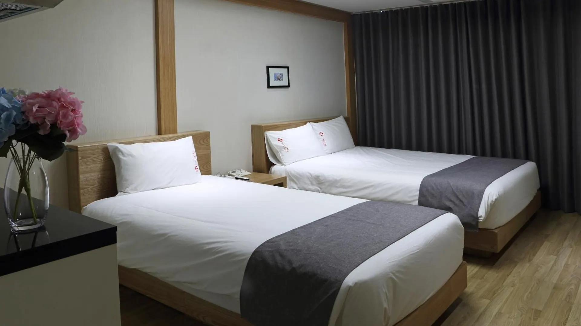 Incheon The Hotel Yeongjong 3*,
