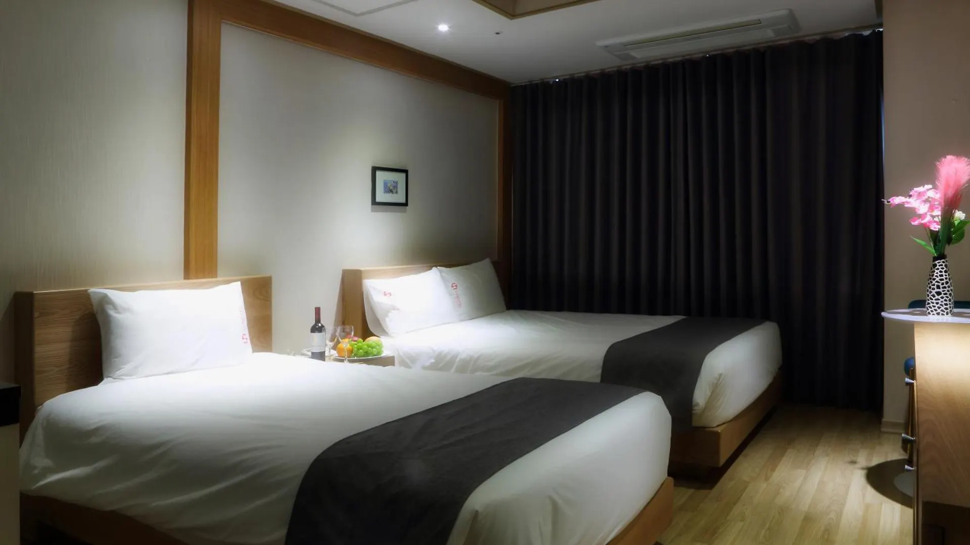Incheon The Hotel Yeongjong