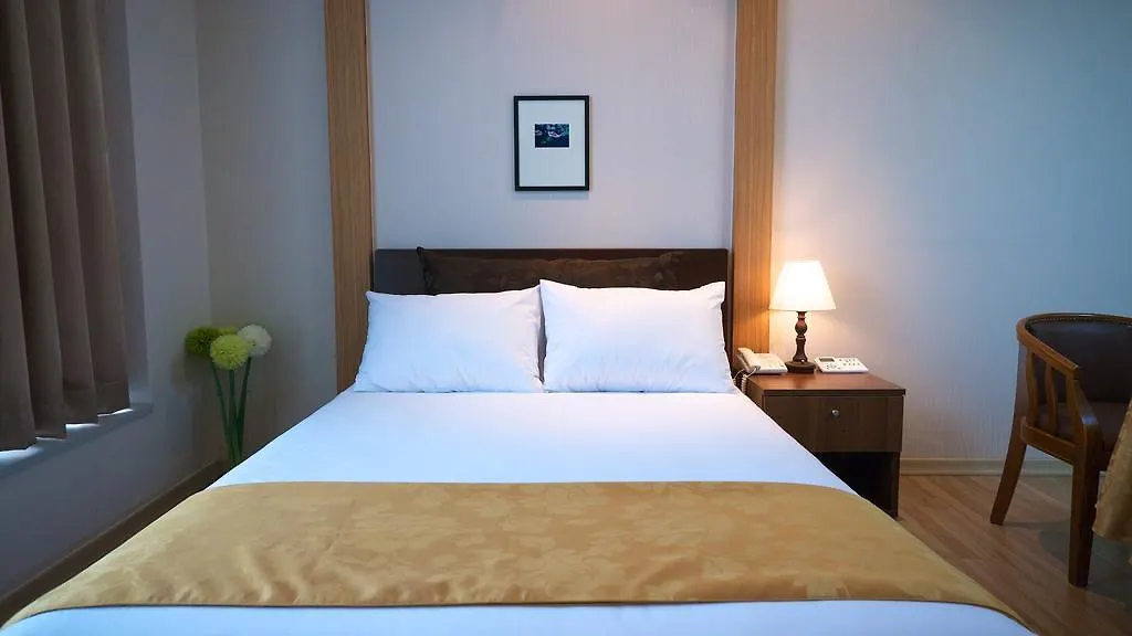 ***  Incheon The Hotel Yeongjong קוריאה הדרומית